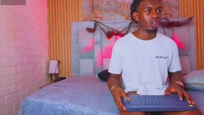 pipedark_ webcam model stream image