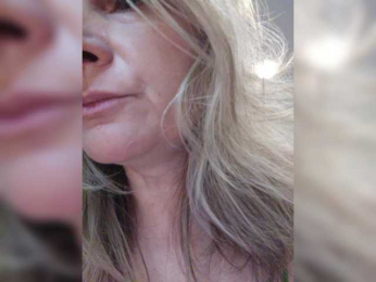 LoveSuperGerl webcam model stream image