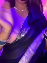 HeartQueen05 webcam model stream image