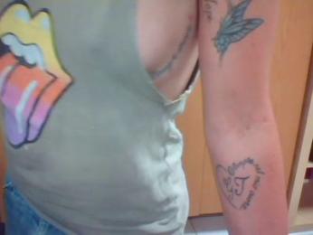 i2Pinguini webcam model stream image