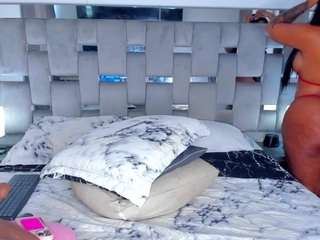 cammiila webcam model stream image