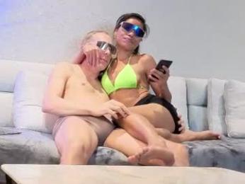 candycreampieduo webcam model stream image