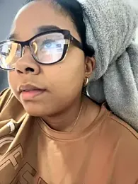 XMara webcam model stream image