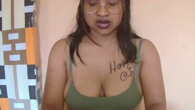 Aurelia00 webcam model stream image