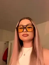 Sweet__Milly webcam model stream image