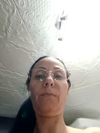 Ramona870 webcam model stream image