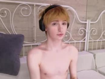 kessy_white webcam model stream image