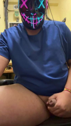 Ivan18922 webcam cam4 model stream image