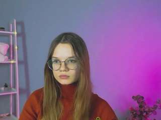 caroline-eclipse webcam camsoda model stream image