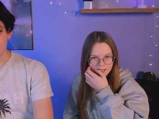 caroline-eclipse webcam model stream image