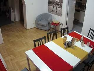 voyeurcam-julmodels-dining webcam model stream image