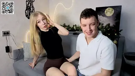 Emily0303 webcam stripchat model stream image