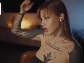 mileeena webcam chaturbate model stream image