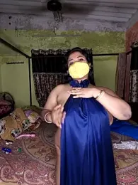 Smile-quien webcam stripchat model stream image