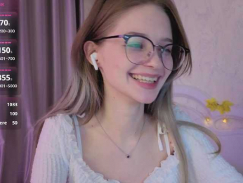 vialeta-baby webcam model stream image