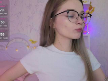 vialeta-baby webcam model stream image