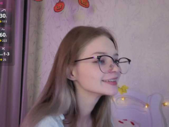 vialeta-baby webcam model stream image