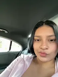 Sarita_1 webcam model stream image