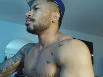 clark_strong webcam model stream image