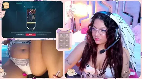 PetiteSophie_ webcam model stream image