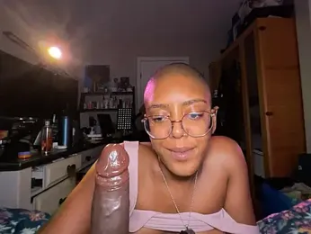 aliasyourfav webcam model stream image