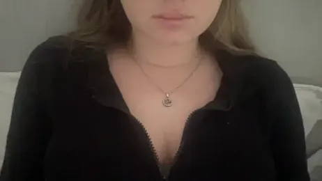 KaraLeee webcam model stream image