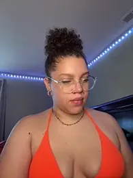 QueenNuttCollector webcam model stream image