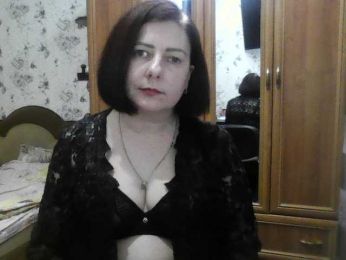 SophieNightAh webcam model stream image