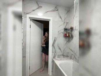 IsabelleDior webcam bongacams model stream image