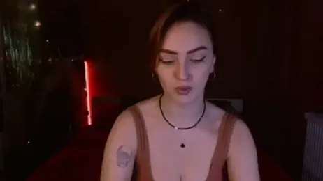 LilyFarey webcam stripchat model stream image