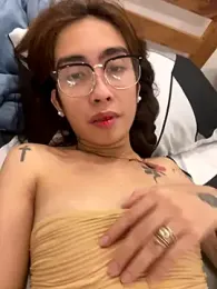 Misspoisonivy webcam model stream image