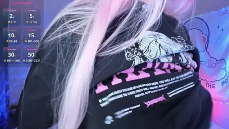 Misty_Shadow webcam model stream image