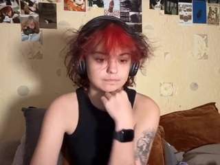 nadinecranson webcam model stream image