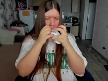 aletta_oushen webcam chaturbate model stream image