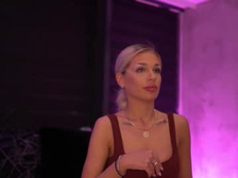 ivyrowa webcam model stream image