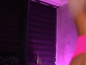 ivyrowa webcam model stream image