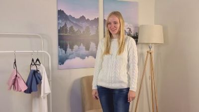 JoyaRamsbottom webcam model stream image