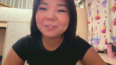 LaritaSuitt webcam model stream image