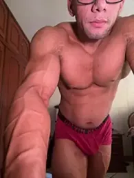 Valentinacouple webcam model stream image