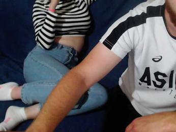 JhonLily webcam bongacams model stream image