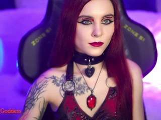 nellene webcam model stream image