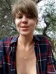 astiSWEET webcam model stream image