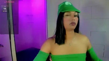 nicol_gill_ webcam model stream image