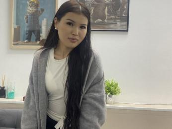 AnglaAchziger webcam model stream image