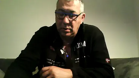 Soloyan webcam model stream image