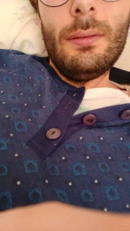 trueestory webcam model stream image