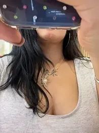 clarachanelricek webcam stripchat model stream image