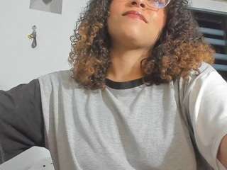 ada-gales webcam camsoda model stream image