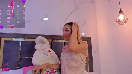 Doll_Isa_ webcam model stream image