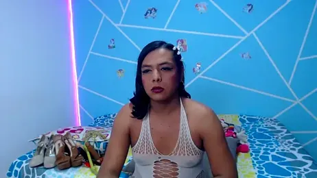 EmilyTsSweet webcam model stream image